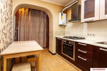 Фото №5: 2-комнатная квартира 40 м² - Краснодар, мкр. Центральный, ул. Новокузнечная, 200