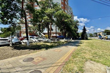 Фото №2: Офисное помещение 152 м² - Краснодар, мкр. Черёмушки, ул. Ставропольская, 223