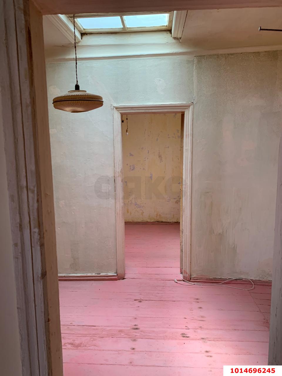 Фото №2: 3-комнатная квартира 39 м² - Краснодар, Центральный, ул. имени Максима Горького, 130