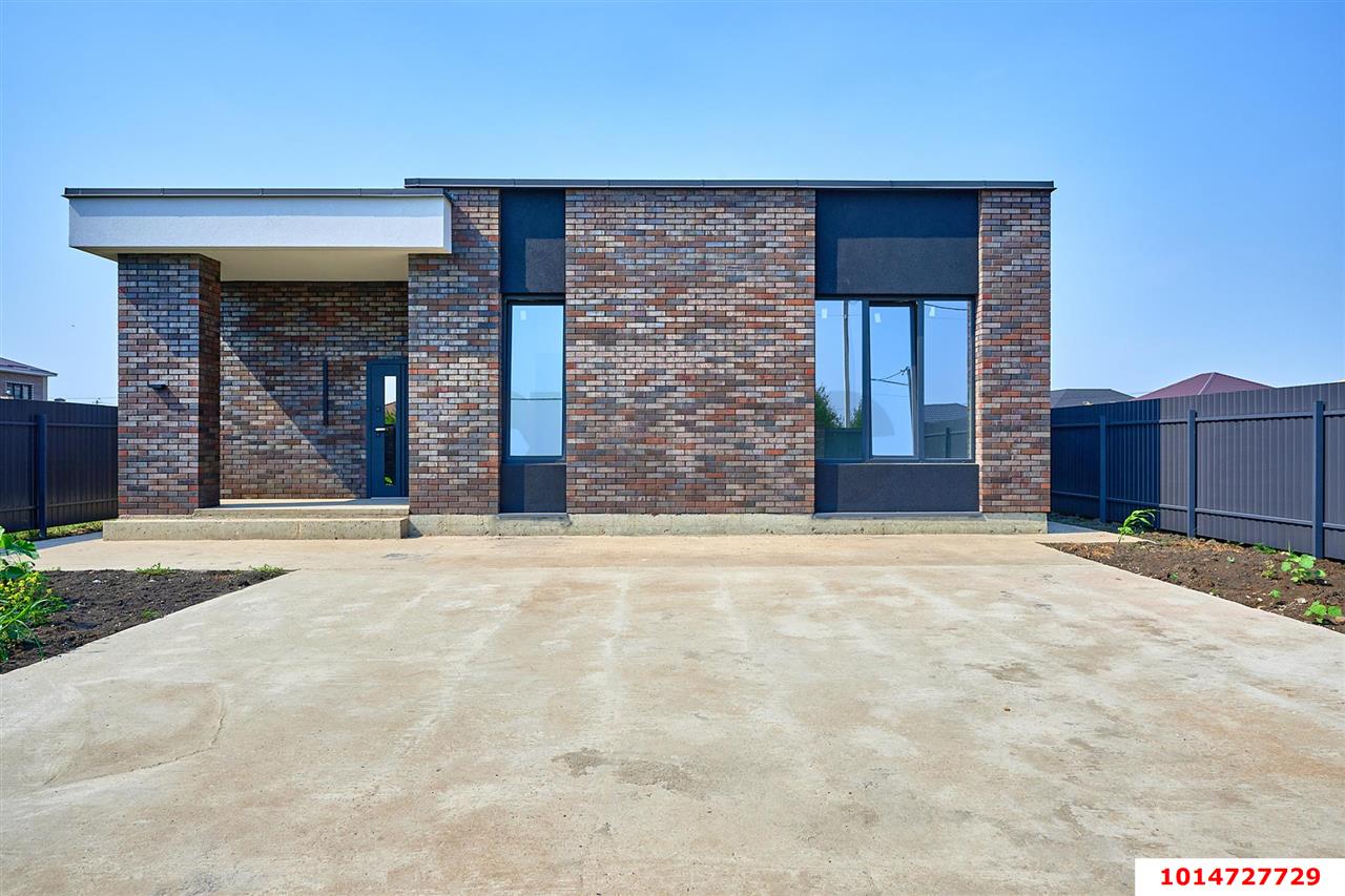 Фото №1: Дом 156 м² + 7 сот. - Старобжегокай, ул. Хатита, 13