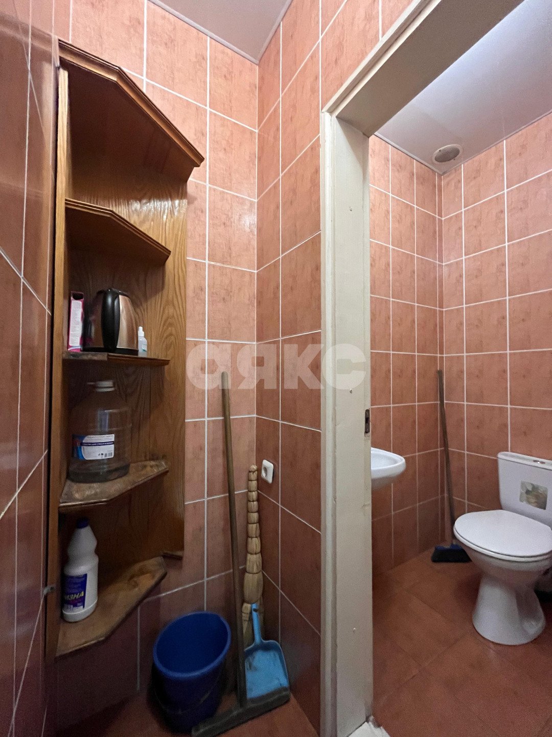 Фото №5: Коммерция 54 м² - Майкоп, Центр, ул. Пионерская