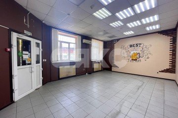 Фото №4: Коммерция 54 м² - Майкоп, мкр. Центр, ул. Пионерская