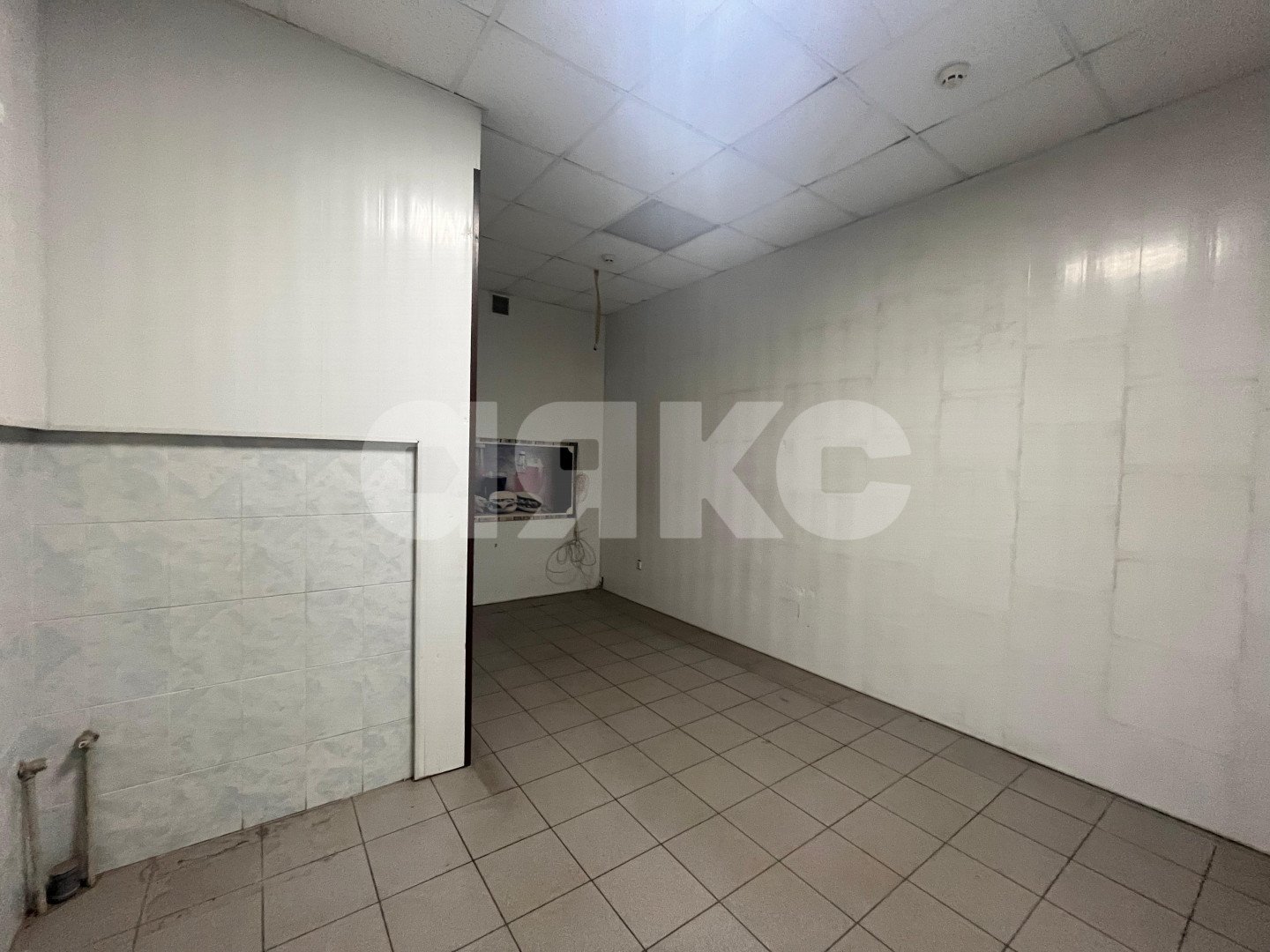 Фото №7: Коммерция 54 м² - Майкоп, Центр, ул. Пионерская