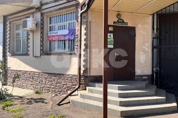 Фото №2: Коммерция 54 м² - Майкоп, мкр. Центр, ул. Пионерская