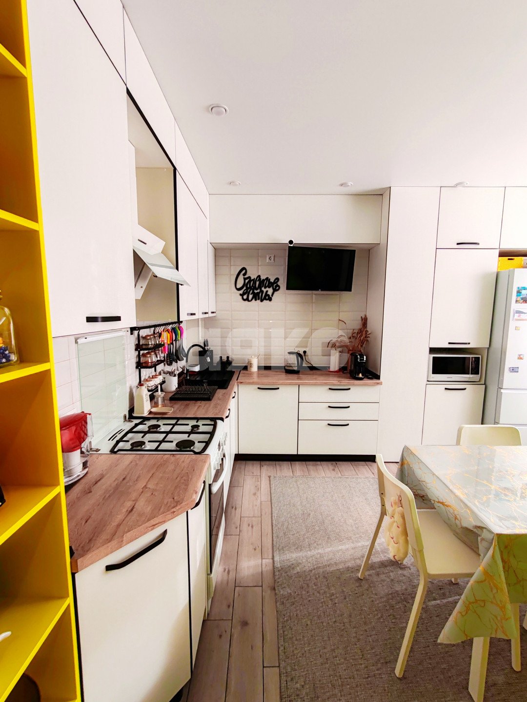 Фото №1: 3-комнатная квартира 84 м² - Темрюк, ул. Дальняя, 30