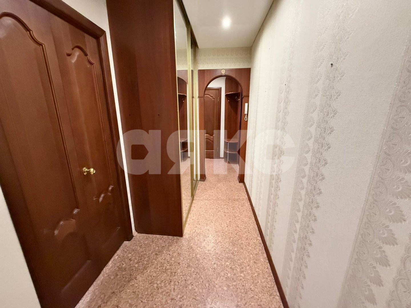 Фото №19: 2-комнатная квартира 70 м² - Нижнекамск, 31-й, ул. Сююмбике, 9
