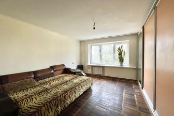 Фото №1: 3-комнатная квартира 59 м² - Краснодар, мкр. Гидростроителей, ул. имени Дмитрия Благоева, 23