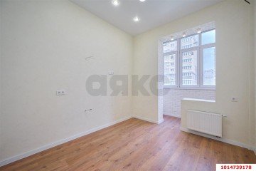 Фото №1: 2-комнатная квартира 62 м² - Краснодар, мкр. ЖК Красная Площадь, ул. им. Мурата Ахеджака, 12к4