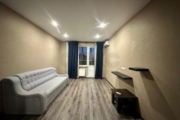 Фото №1: 1-комнатная квартира 42 м² - Краснодар, мкр. Участок №24, ул. Трудовой Славы, 43