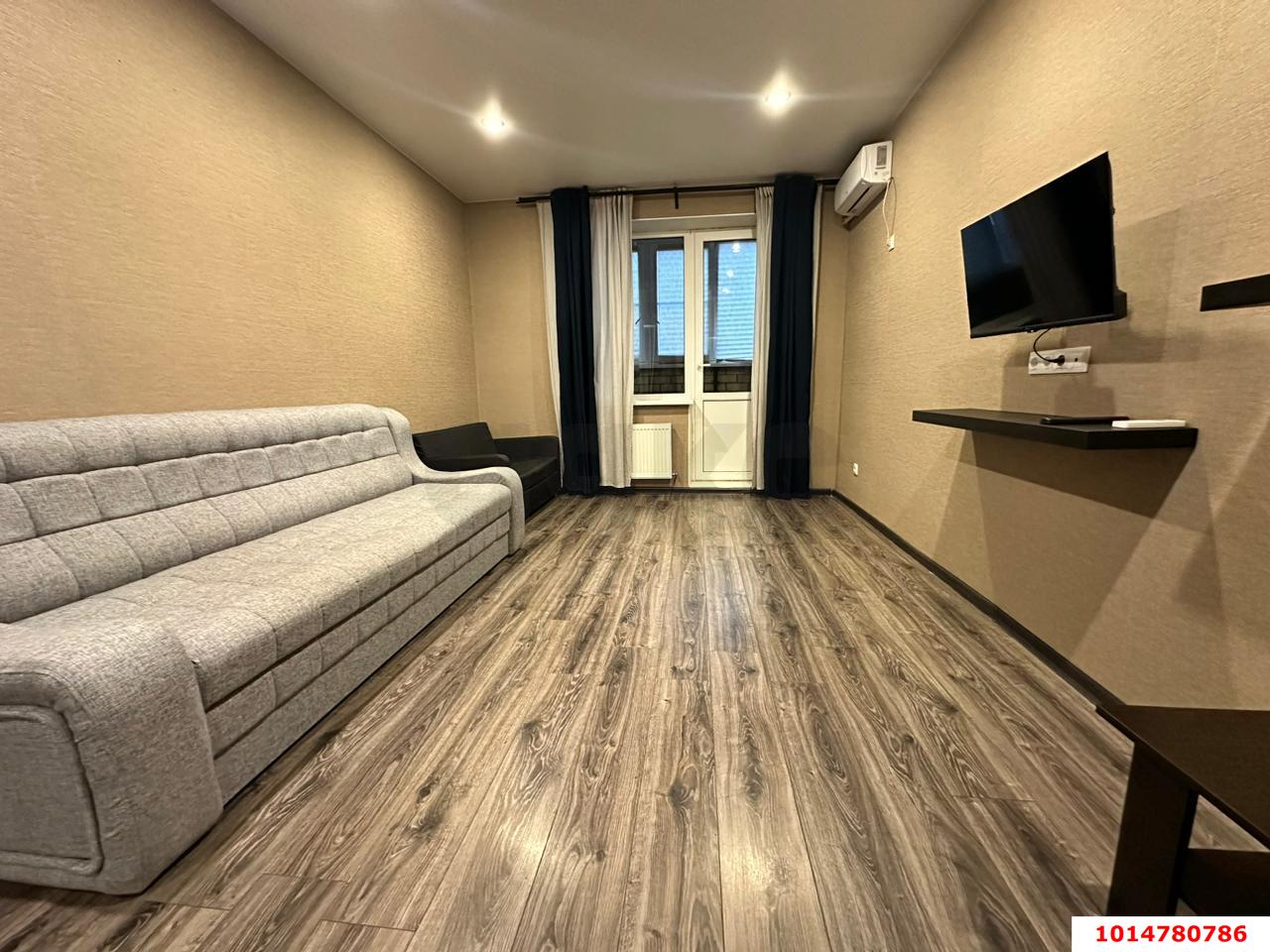 Фото №3: 1-комнатная квартира 44 м² - Краснодар, жилой комплекс Гарант, ул. Трудовой Славы, 43