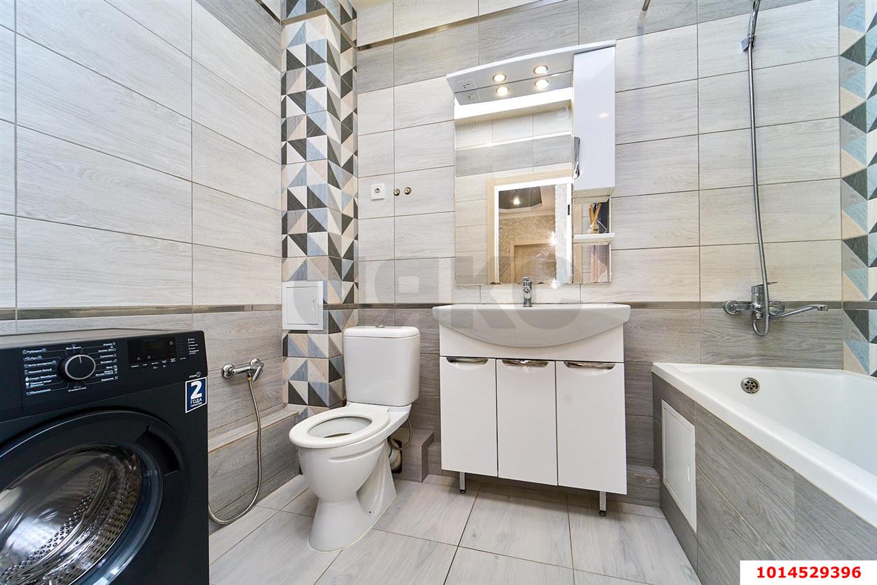 Фото №11: 2-комнатная квартира 51 м² - Краснодар, ЖК Рекорд, ул. Новороссийская, 90/2к2