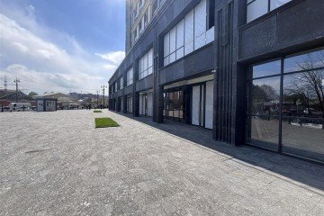 Фото №3: Торговое помещение 64 м² - Краснодар, мкр. Школьный, ул. Школьная, 1