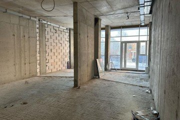 Фото №3: Торговое помещение 140 м² - Краснодар, мкр. ЖК Краснодар Сити, ул. Шоссе Нефтяников, 18к4