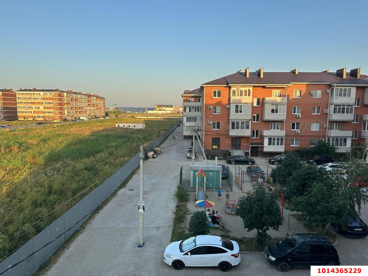 Фото №1: 1-комнатная квартира 39 м² - Новая Адыгея, жилой комплекс Золотая линия 2, ул. Бжегокайская, 25/2