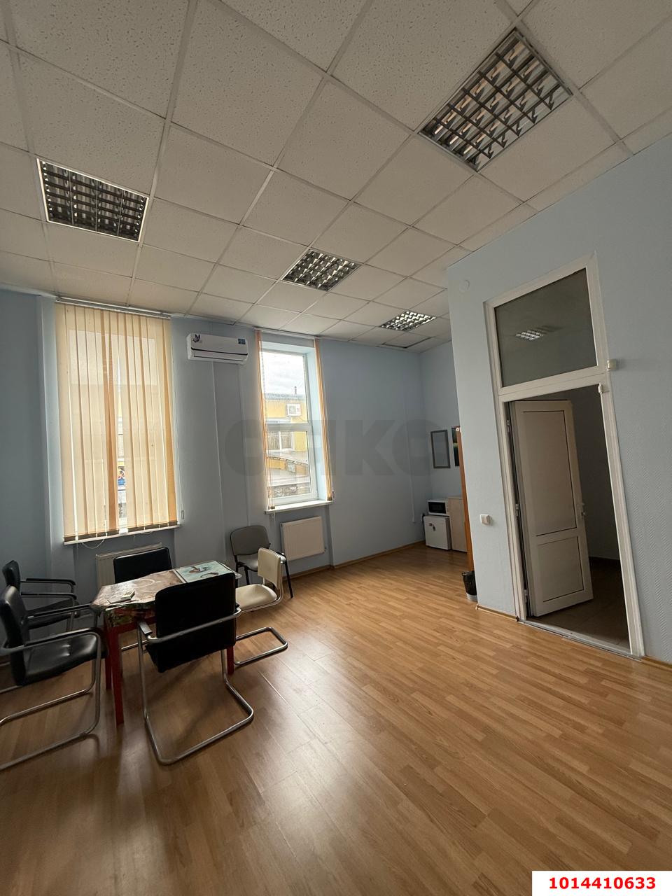 Фото №2: Отдельное здание 162 м² - Краснодар, Черёмушки, ул. Таманская, 156