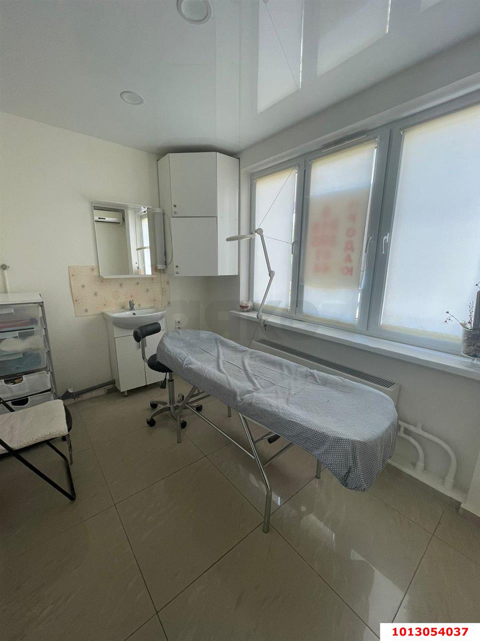 Фото №10: Готовый бизнес 43 м² - Краснодар, жилой комплекс Дом у реки, ул. Кружевная, 6