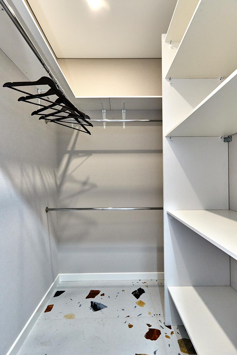 Фото №13: 1-комнатная квартира 39 м² - Краснодар, Центральный внутригородской округ, ЖК Все Свои Вип, Табачная Фабрика, мкр. жилой комплекс Все Свои, ул. Колхозная, 5/1