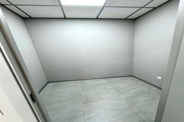 Фото №4: Коммерция 68 м² - Краснодар, мкр. Светлоград, ул. Красных Партизан, 1/4к3