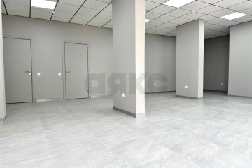 Фото №2: Торговое помещение 69 м² - Краснодар, мкр. Светлоград, ул. Красных Партизан, 1/4к3