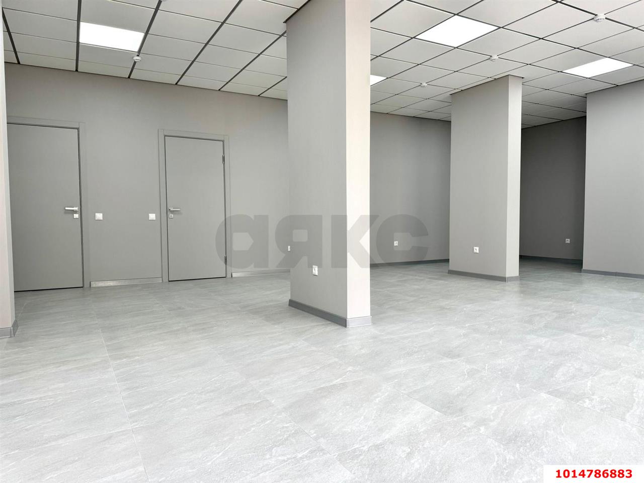 Фото №2: Торговое помещение 69 м² - Краснодар, Светлоград, ул. Красных Партизан, 1/4к3