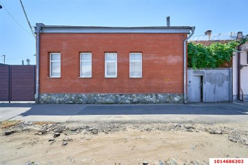 Фото №1: Дом 160 м² - Краснодар, мкр. Центральный, ул. имени Максима Горького, 132