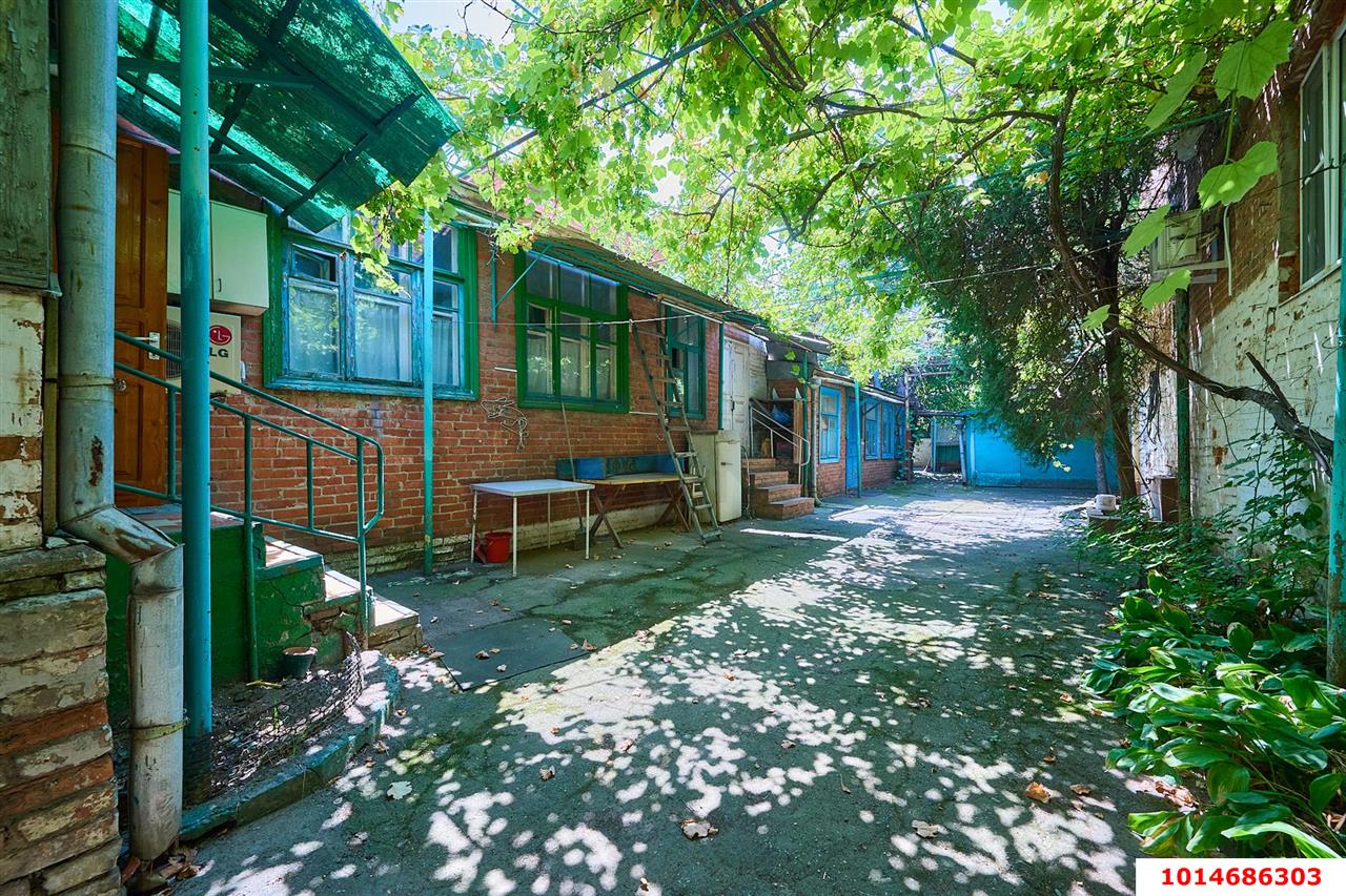 Фото №3: Дом 160 м² + 5 сот. - Краснодар, Центральный, ул. имени Максима Горького, 132