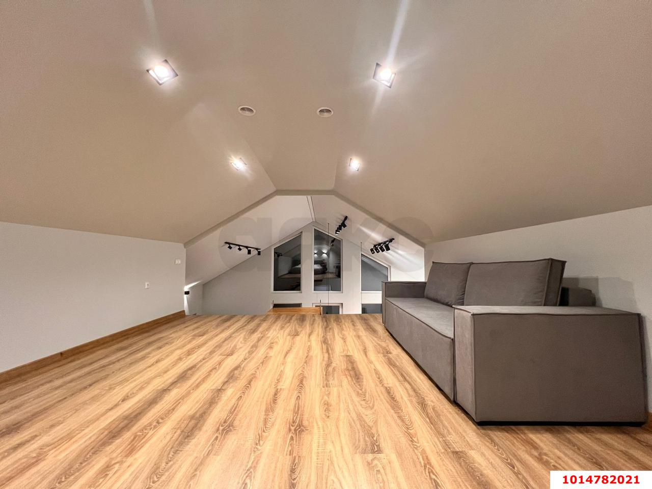 Фото №3: Дом 110 м² + 6 сот. - Афипсип, п. Рыбхоз