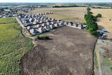 Фото №2: Земельный участок 109.5 сот. - Копанской, мкр. квартал Дружный, 9