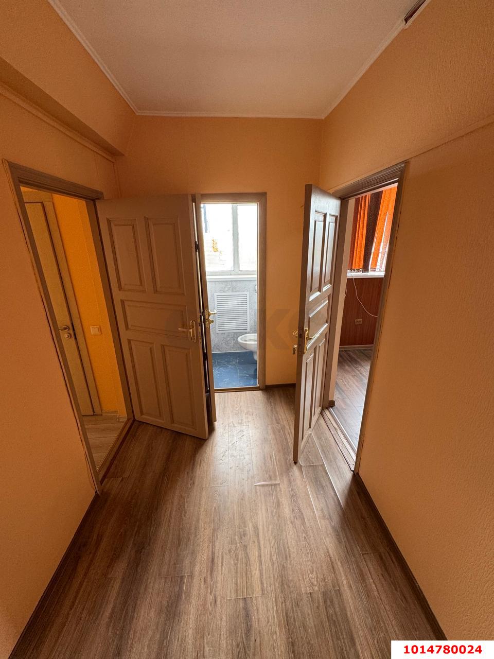 Фото №4: Офисное помещение 38 м² - Краснодар, Кожзавод, ул. Кропоткина, 50
