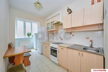 Фото №1: 1-комнатная квартира 38 м² - Краснодар, мкр. Музыкальный, ул. имени Мусоргского М.П., 6