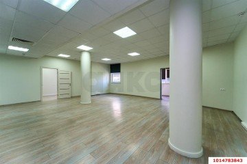 Фото №2: Офисное помещение 137 м² - Краснодар, мкр. Западный внутригородской округ, ул. Рашпилевская, 179/1