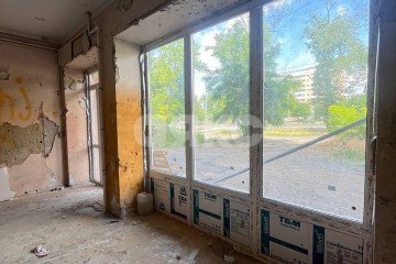 Фото №3: Коммерция 68 м² - Мариуполь, р. Центральный, пр-кт Ленина, 108