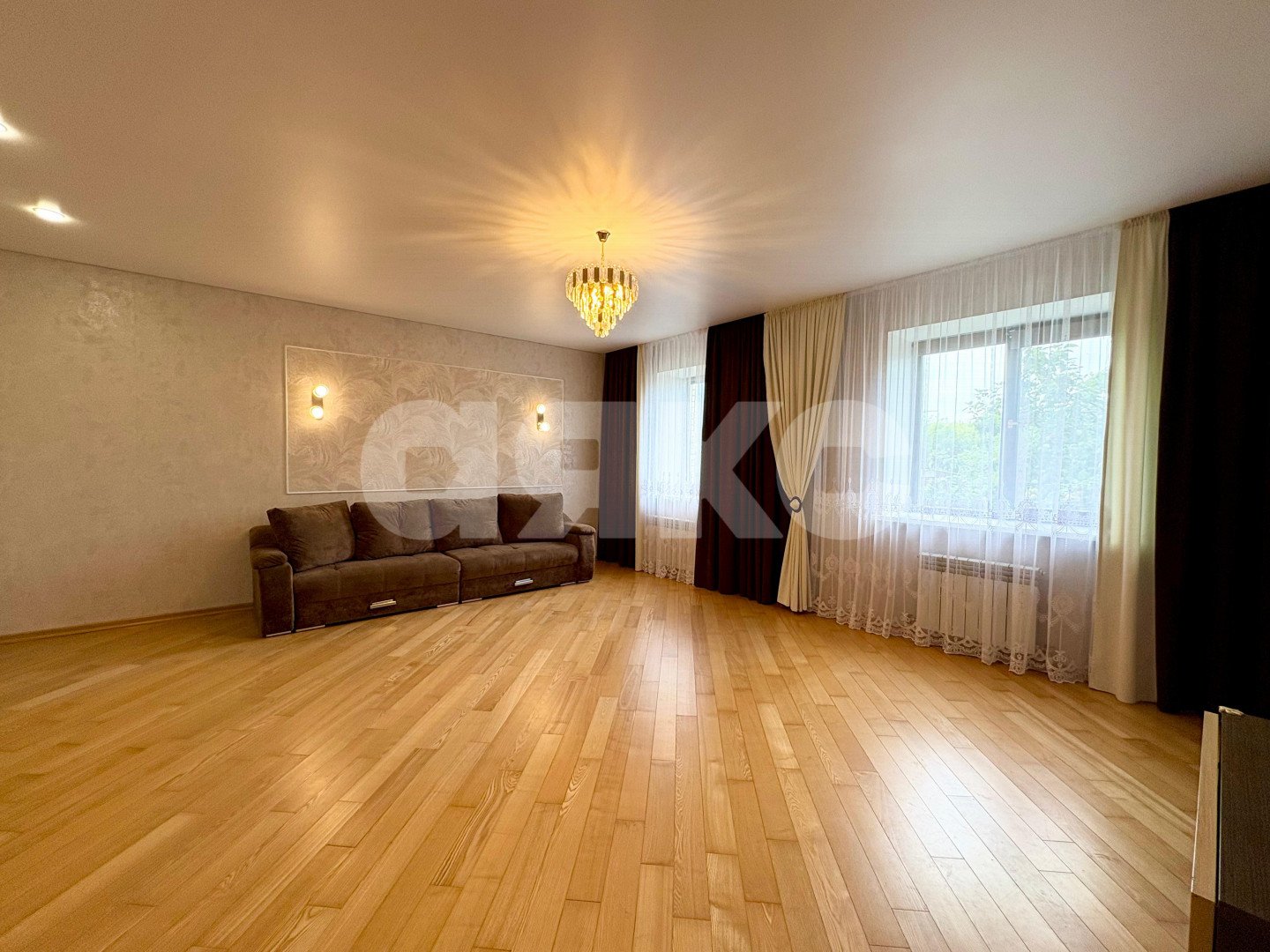 Фото №8: Коттедж 235 м² + 14 сот. - Саконы, ул. Кооперативная, 20