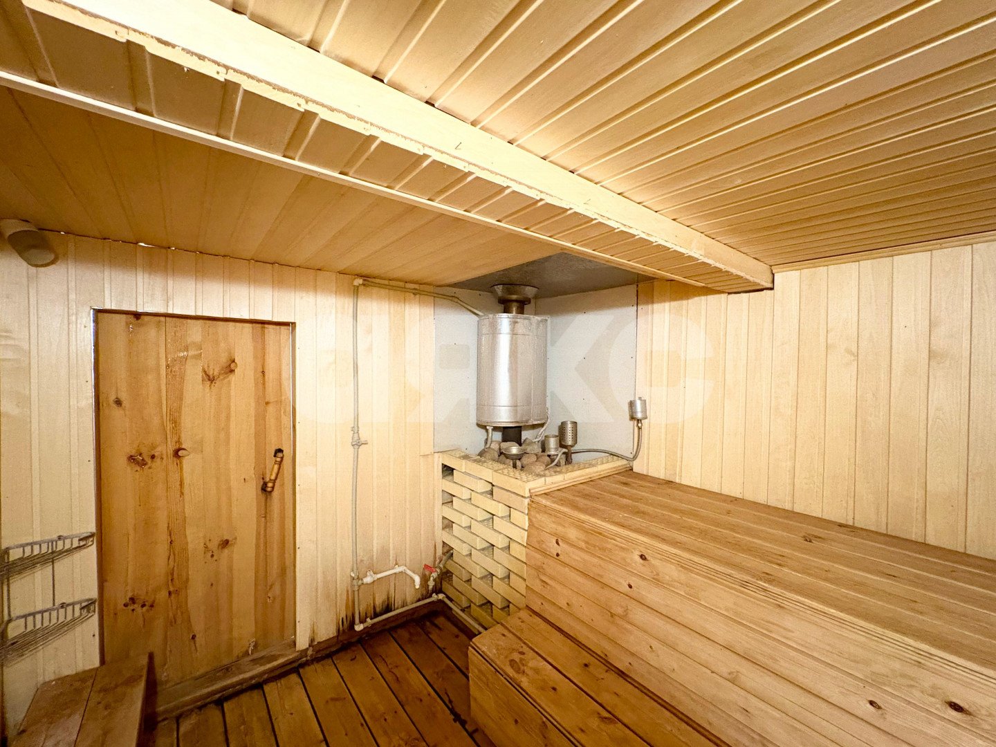 Фото №37: Коттедж 235 м² + 14 сот. - Саконы, ул. Кооперативная, 20
