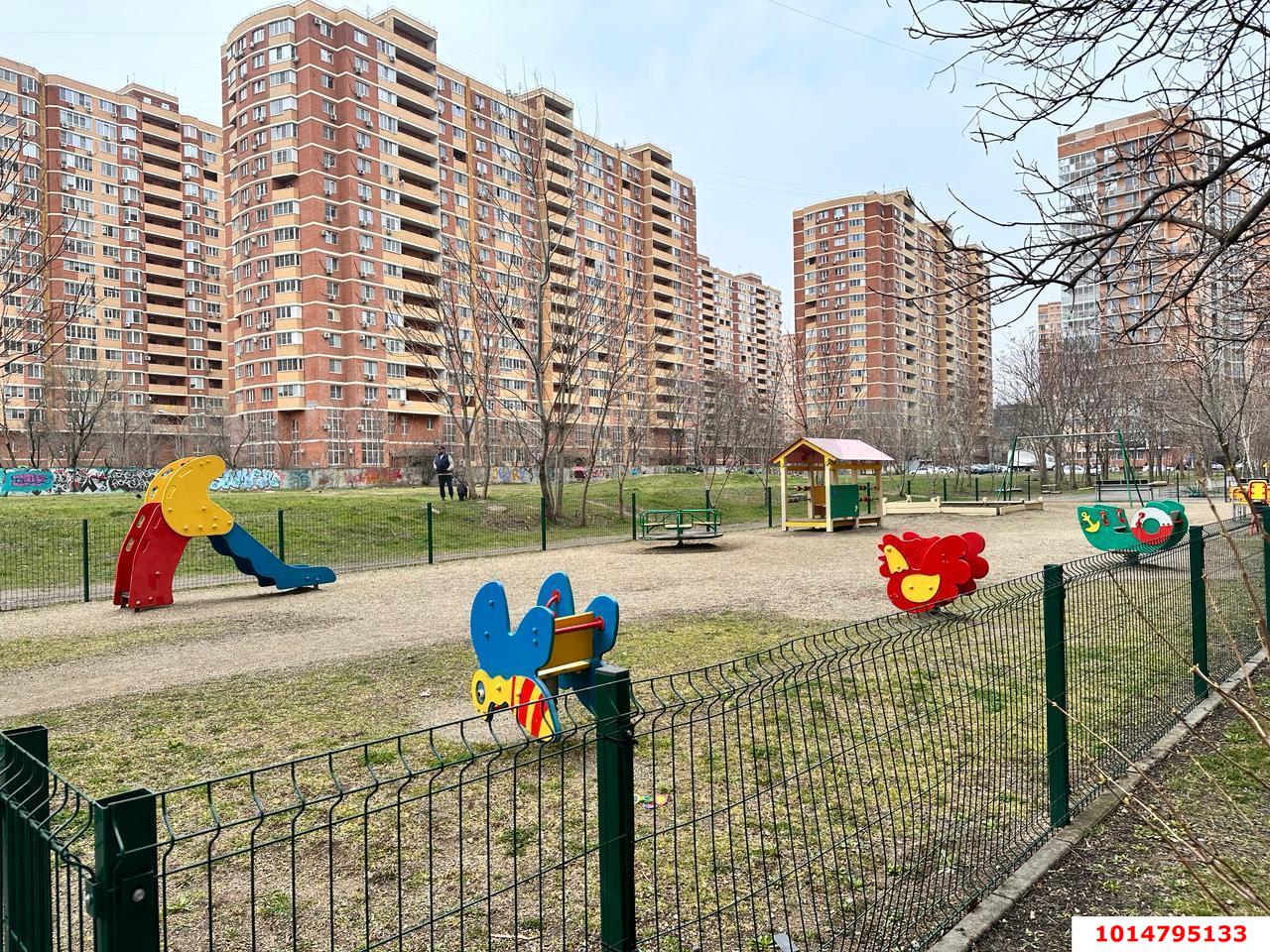 Фото №9: 3-комнатная квартира 86 м² - Краснодар, Военный городок № 106, ул. имени Дзержинского, 54/13
