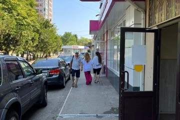 Фото №2: Торговое помещение 430 м² - Краснодар, мкр. Гидростроителей, ул. имени Дмитрия Благоева, 28