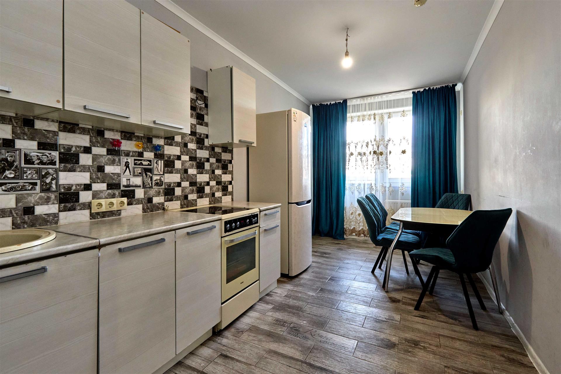 Фото №3: 2-комнатная квартира 70 м² - Краснодар, Прикубанский внутригородской округ, 2-я Площадка, мкр. жилой комплекс Кремлёвские Ворота, ул. Кореновская, 2к1