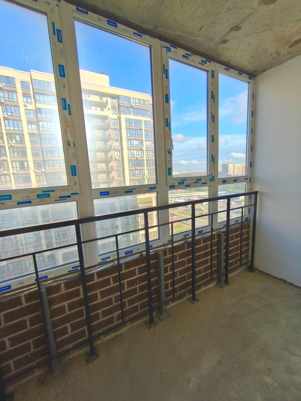 Фото №2: 1-комнатная квартира 42 м² - Краснодар, жилой комплекс Отражение, мкр. Прикубанский внутригородской округ, ул. Конгрессная, 41к1