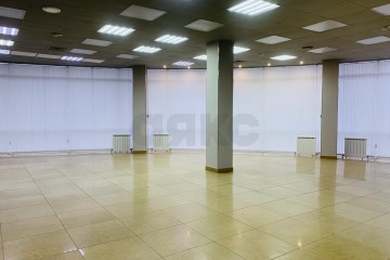 Фото №3: Торговое помещение 217 м² - Краснодар, мкр. Центральный внутригородской округ, ул. имени П.М. Гаврилова, 117