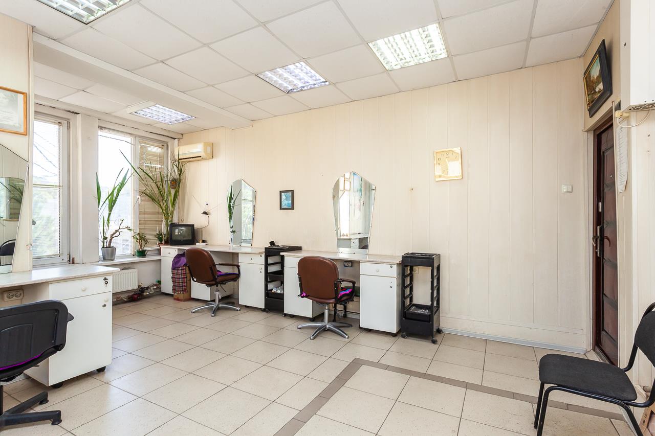 Фото №10: Коммерция 39 м² - Краснодар, Карасунский внутригородской округ, мкр. Комсомольский, ул. Уральская, 156