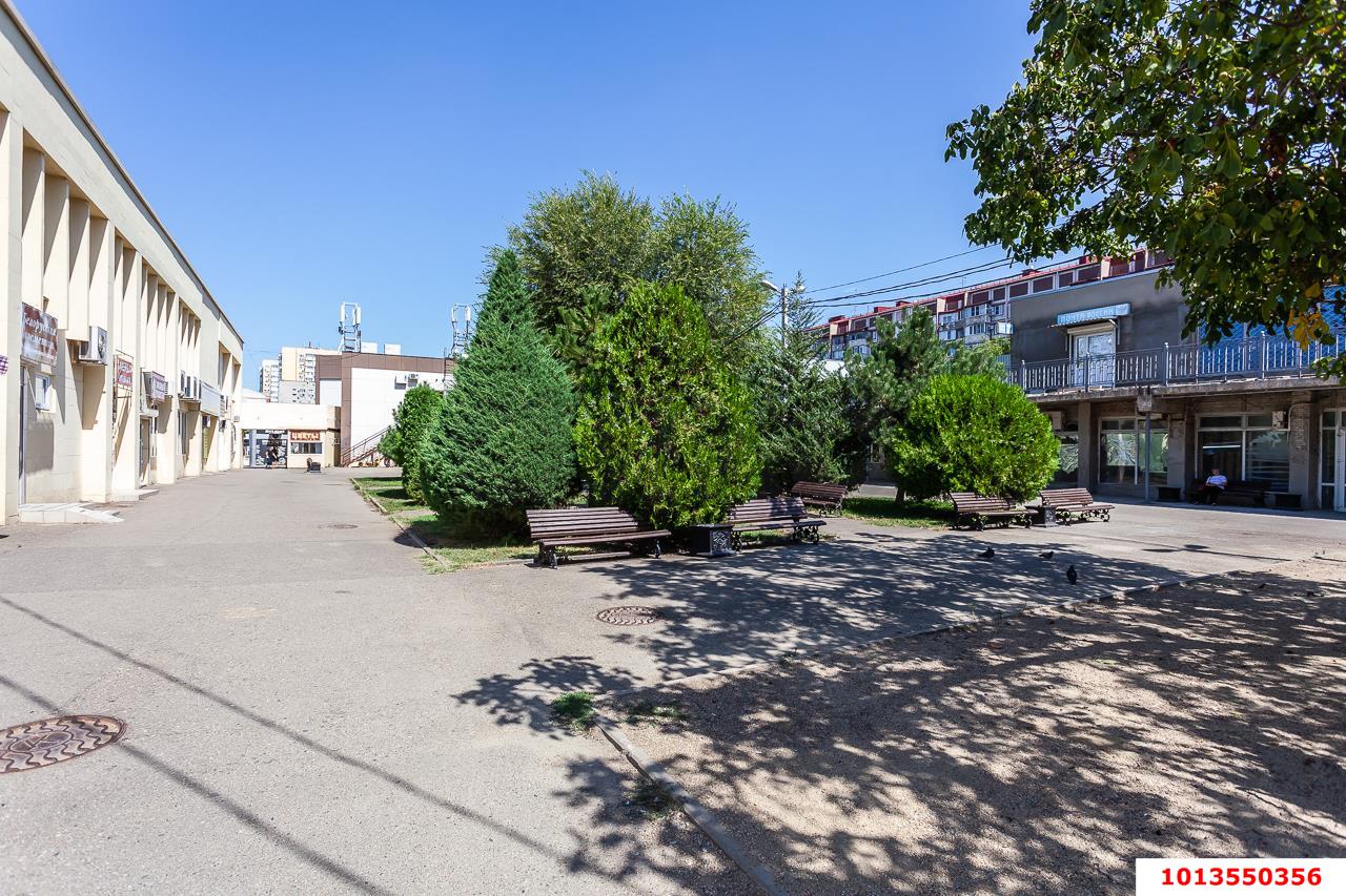Фото №11: Торговое помещение 40 м² - Краснодар, Комсомольский, ул. Уральская, 156