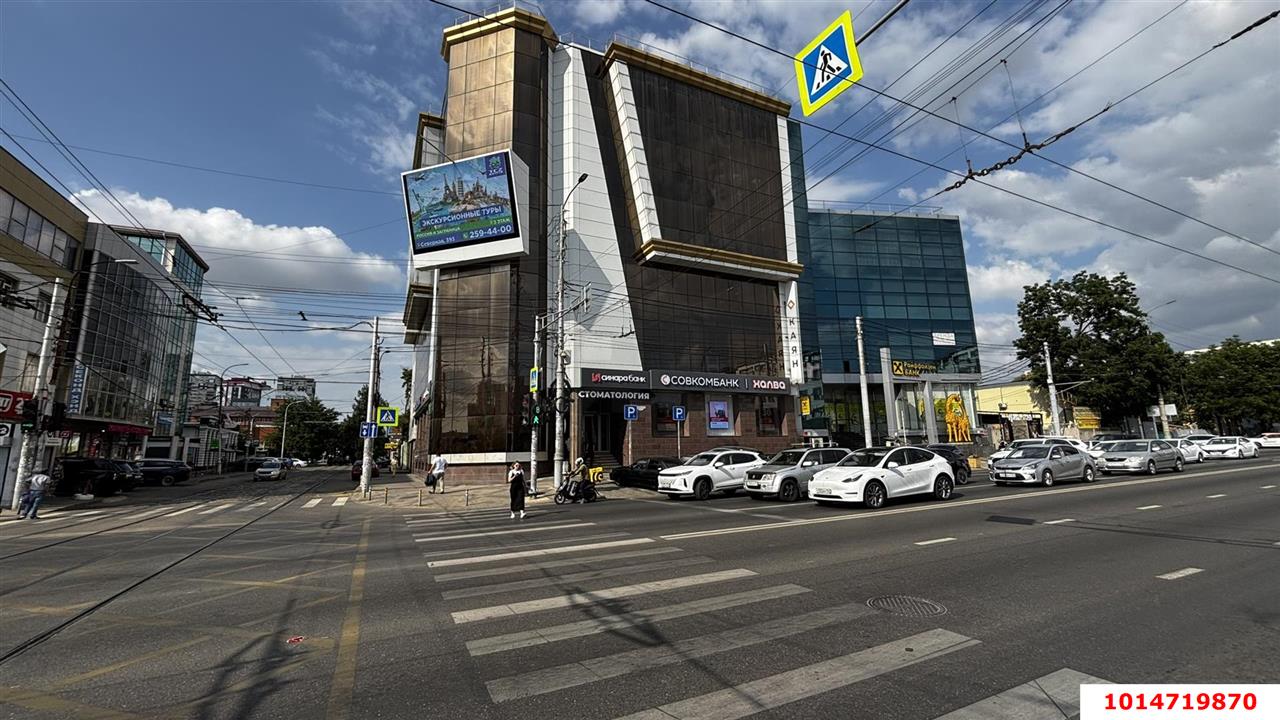 Фото №1: Торговое помещение 256 м² - Краснодар, Покровка, ул. Северная, 393