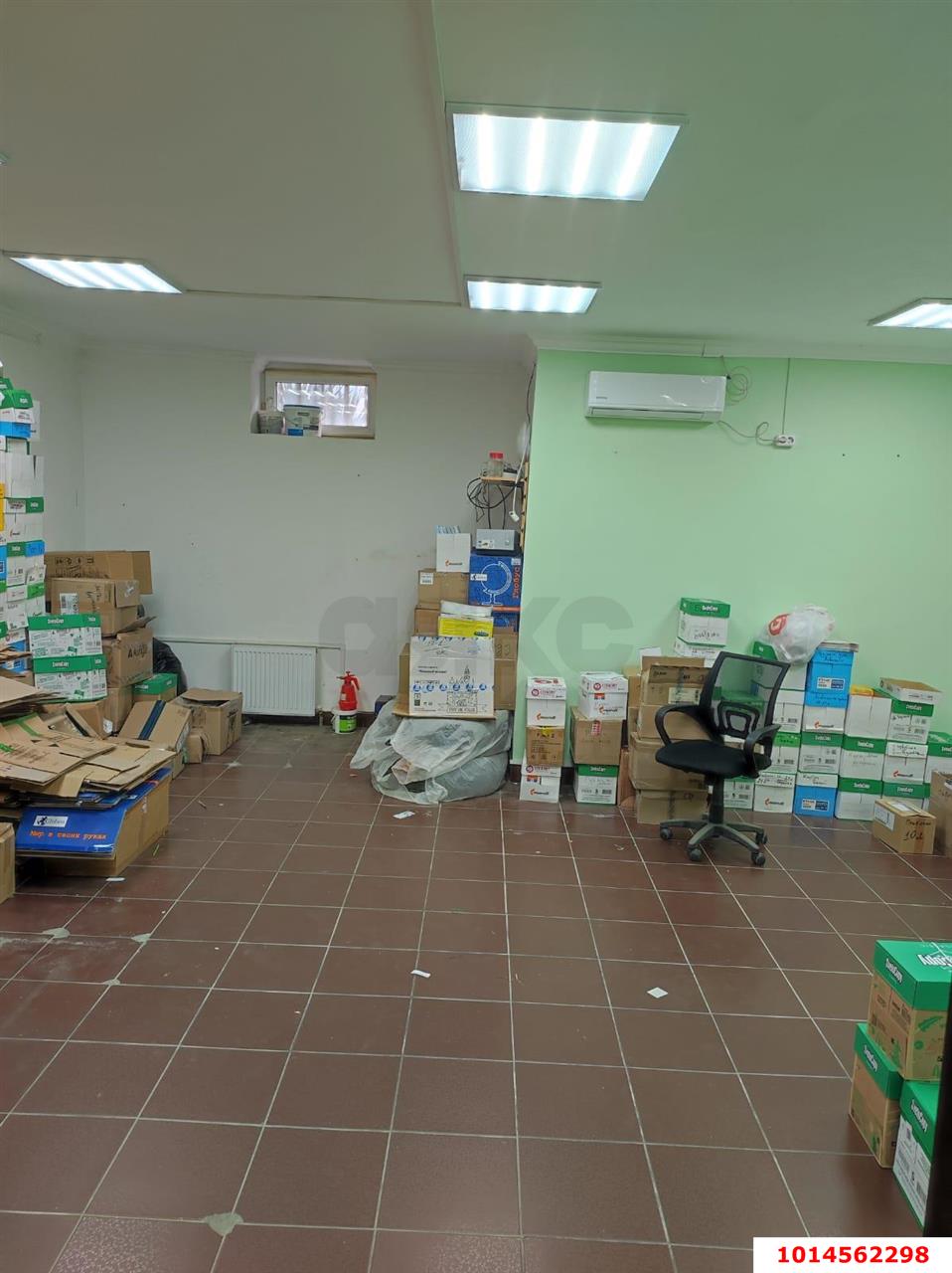 Фото №1: Офисное помещение 38 м² - Краснодар, жилой комплекс Прованс, ул. Генерала Петрова, 3