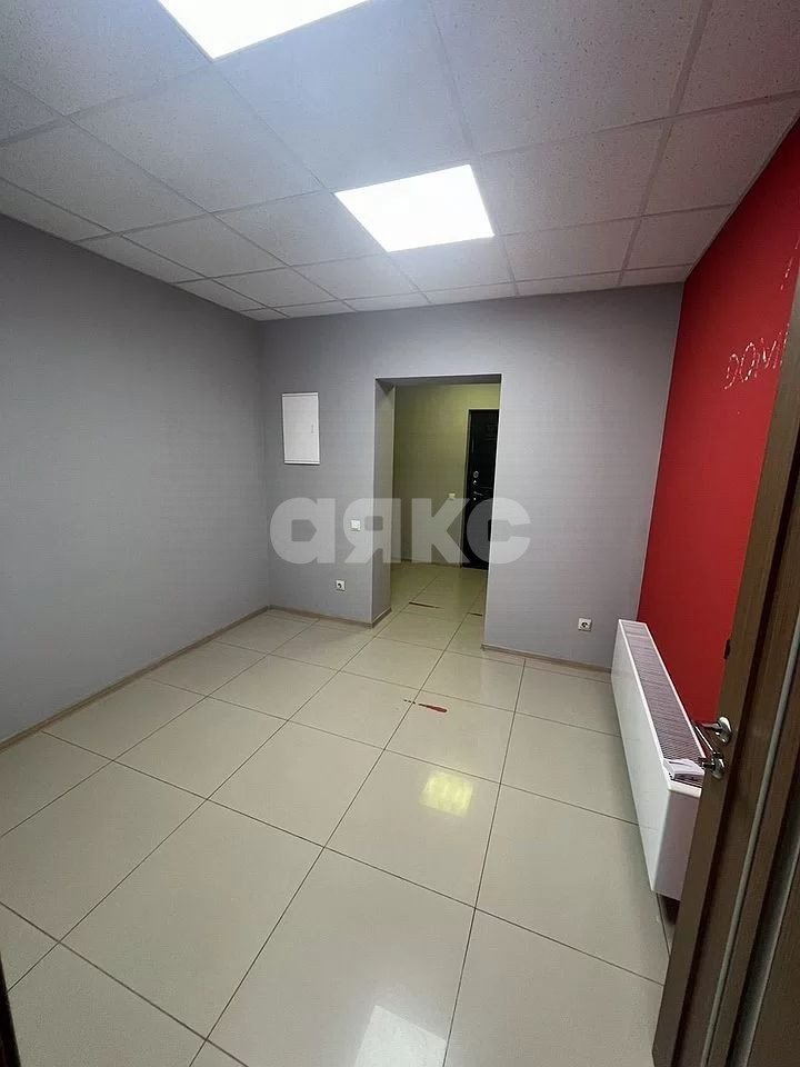 Фото №4: Коммерция 77 м² - Ростов-на-Дону, 3-й  Западные Ворота, ул. Ерёменко, 99