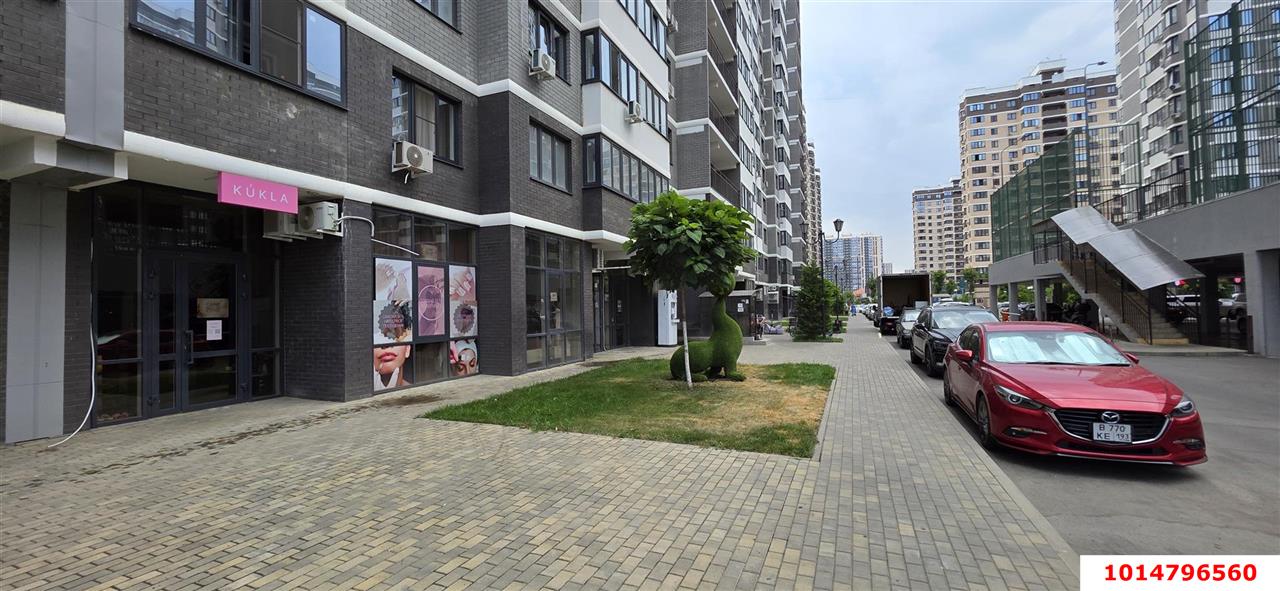 Фото №5: Торговое помещение 98 м² - Краснодар, жилой комплекс Дружный-2, б-р Адмиралтейский, 3к3
