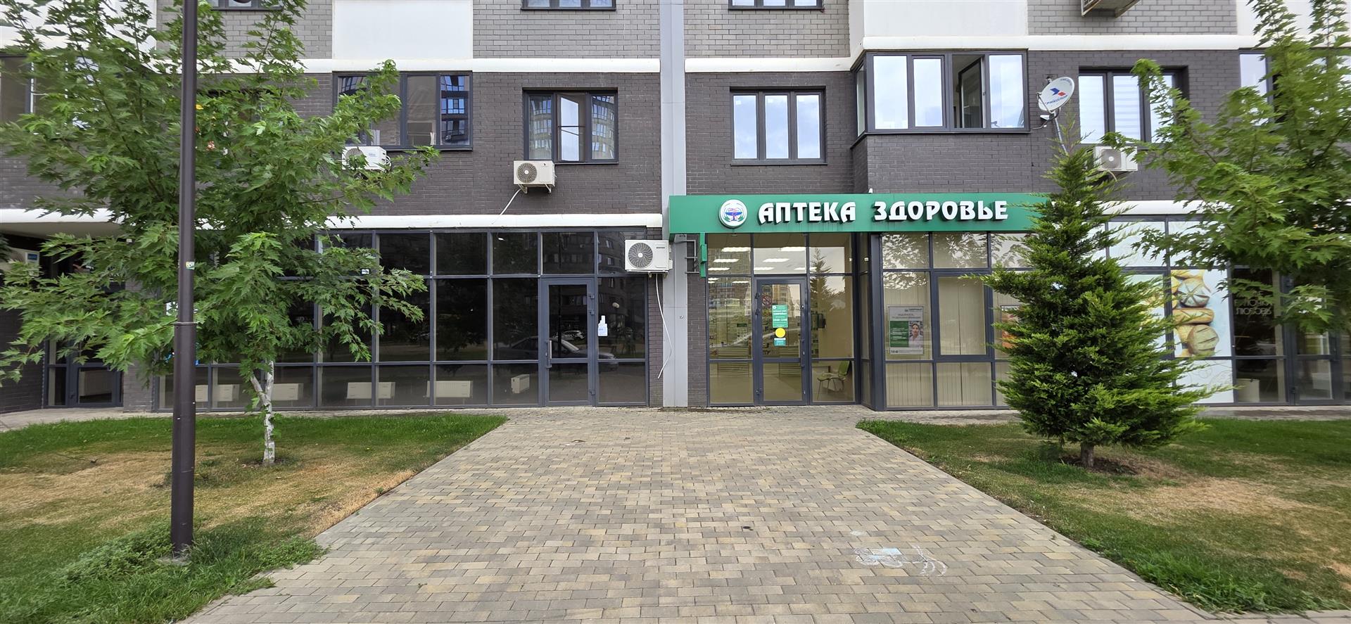 Фото №3: Коммерция 98 м² - Краснодар, жилой комплекс Дружный-2, Прикубанский внутригородской округ, Россинского, мкр. жилой комплекс Дружный, б-р Адмиралтейский, 3к3