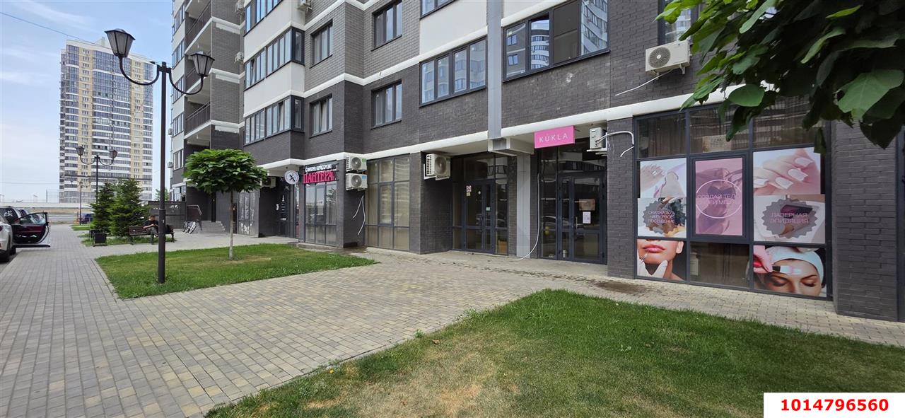 Фото №7: Торговое помещение 98 м² - Краснодар, жилой комплекс Дружный-2, б-р Адмиралтейский, 3к3