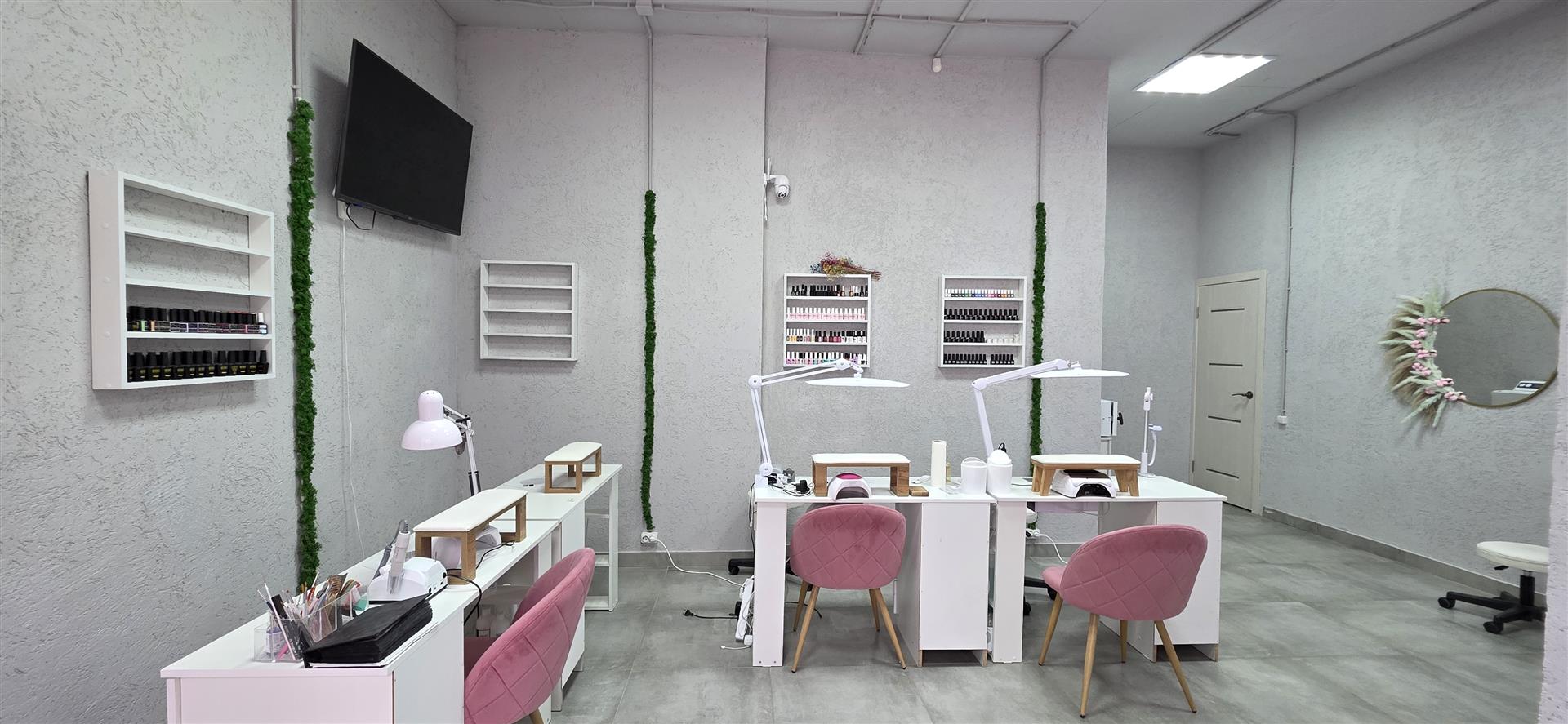 Фото №8: Коммерция 98 м² - Краснодар, жилой комплекс Дружный-2, Прикубанский внутригородской округ, Россинского, мкр. жилой комплекс Дружный, б-р Адмиралтейский, 3к3