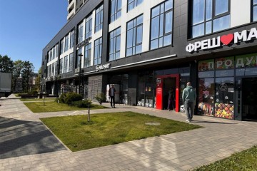 Фото №2: Торговое помещение 77 м² - Краснодар, мкр. жилой комплекс Новелла, ул. Питерская, 40