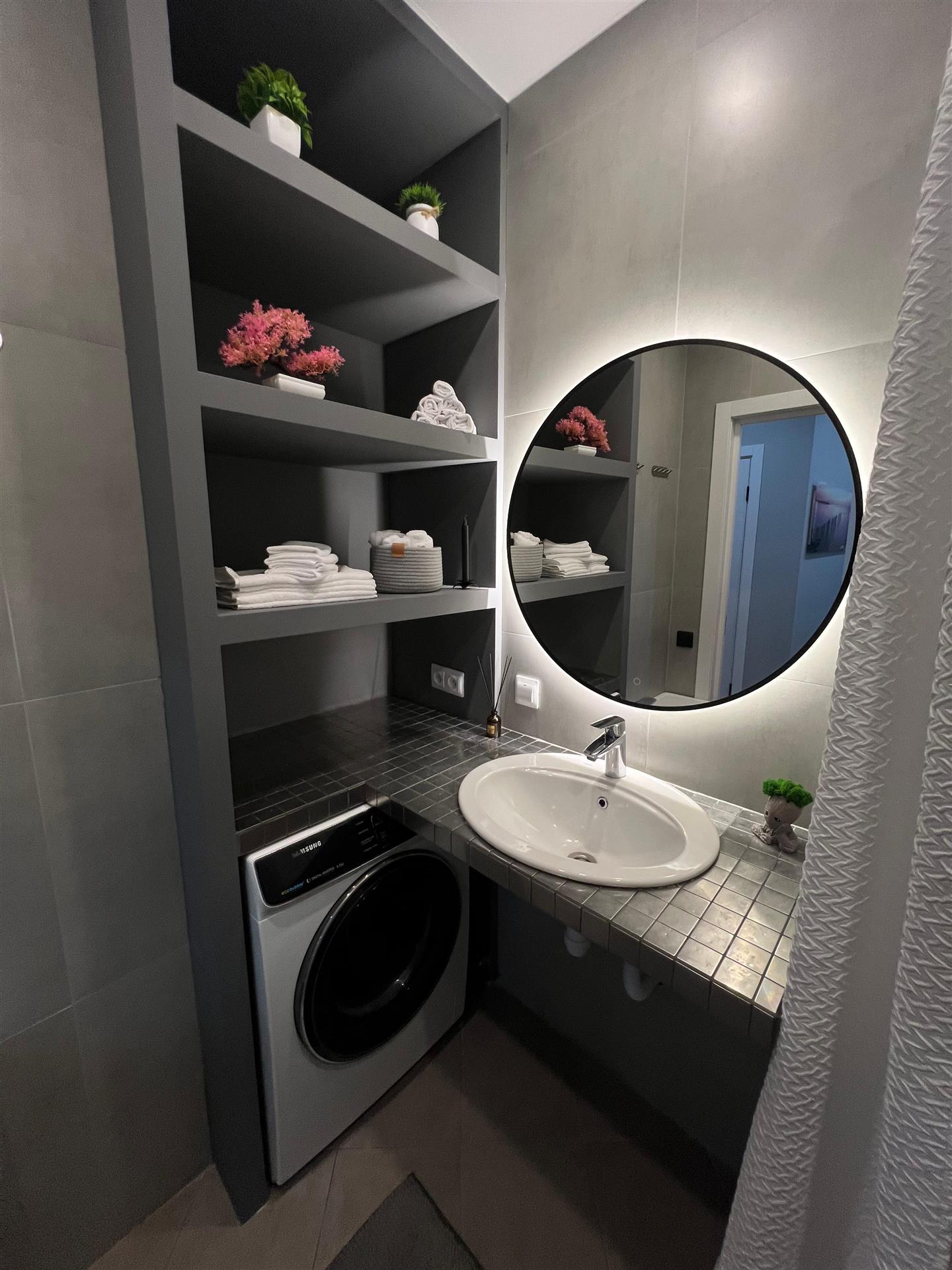 Фото №14: 2-комнатная квартира 70 м² - Краснодар, Музыкальный, имени Петра Метальникова, Прикубанский внутригородской округ, мкр. Завод Радиоизмерительных Приборов, ул. Петра Метальникова, 3/1А